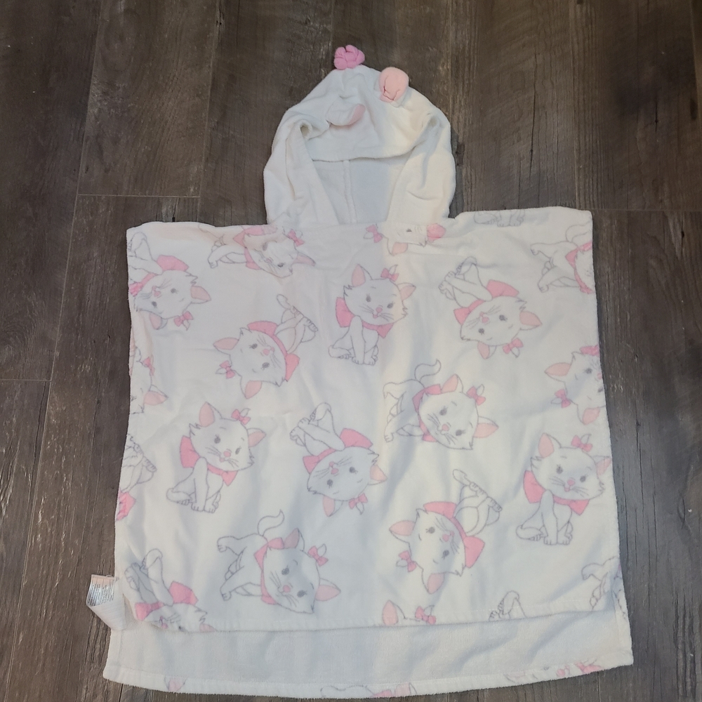 Disney Cozy White Poncho